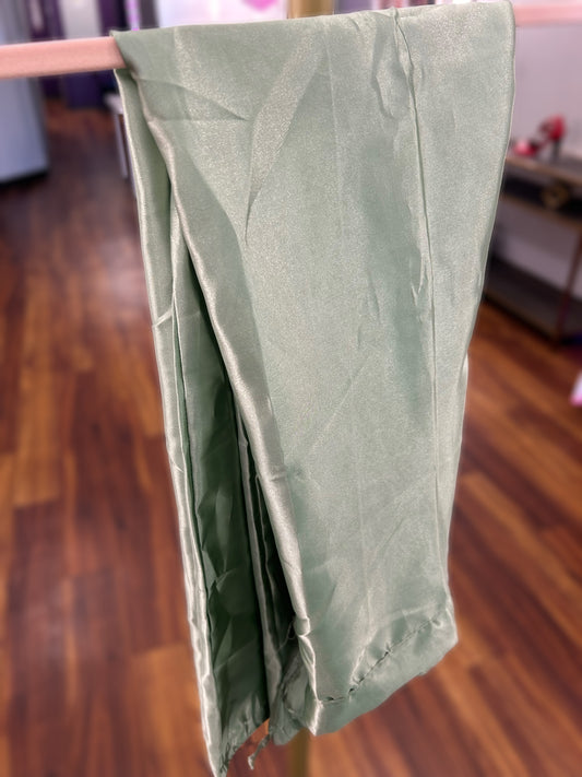 Satin Underskirt ( Peticote)